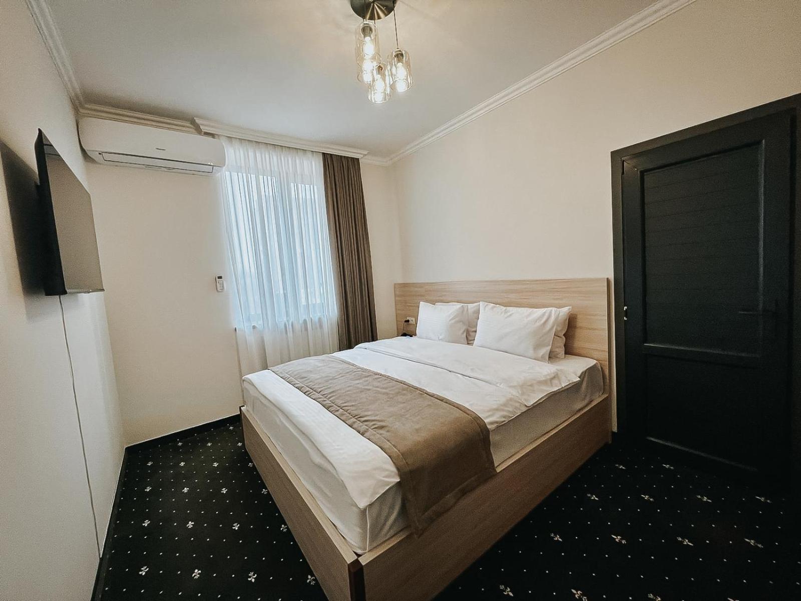 Colette Hotel Yerevan Exterior photo